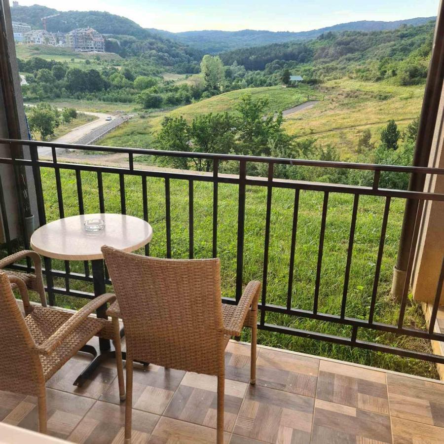 Ra Apartmani Vrdnik Exterior foto